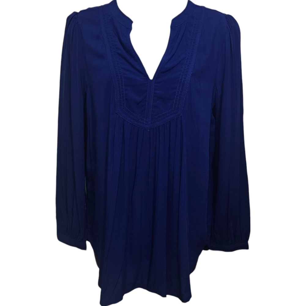 NWT Loft Pletted V-Neck Long Sleeve Top